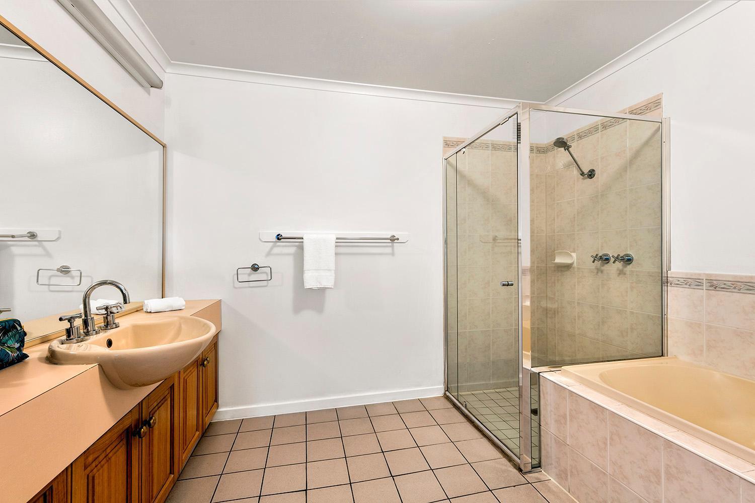 Quest Trinity House Aparthotel Hobart Bagian luar foto