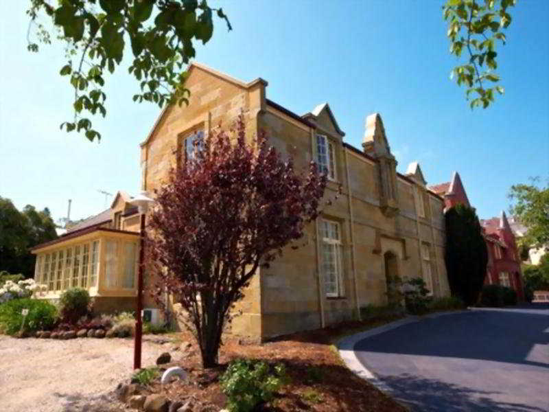 Quest Trinity House Aparthotel Hobart Bagian luar foto