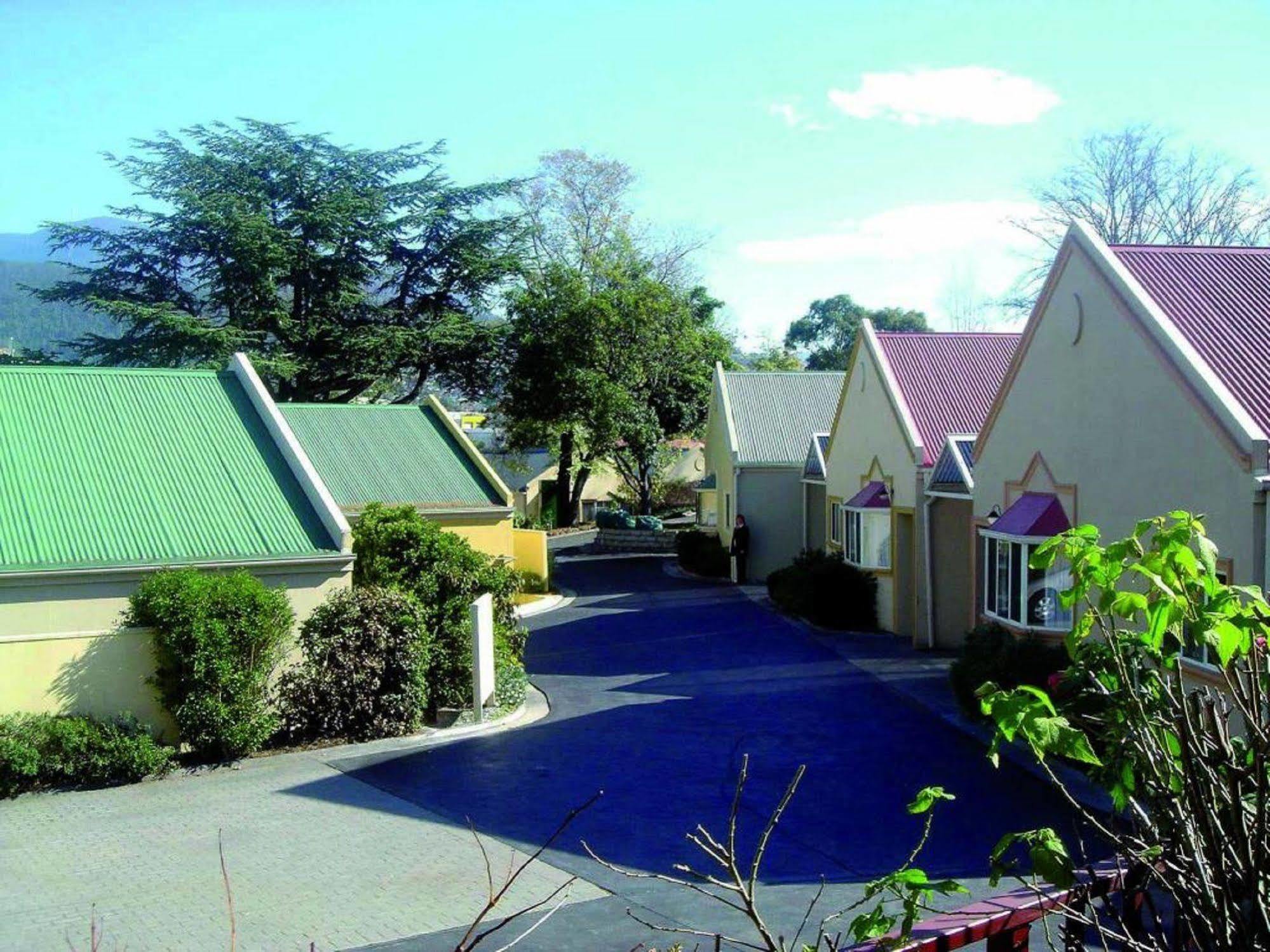 Quest Trinity House Aparthotel Hobart Bagian luar foto